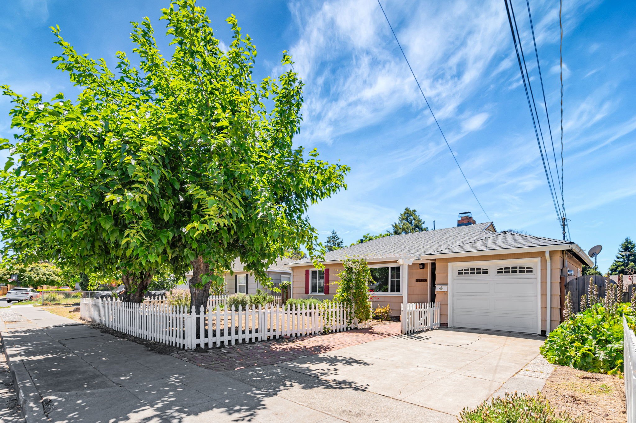 A single-family home in Castro Valley managed by Bay Vista PM.